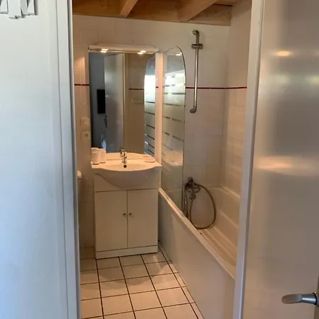 Maisonnette avec piscine intérieure chauffée à 300m de la plage Saint-Georges-d'Oleron Extérieur photo