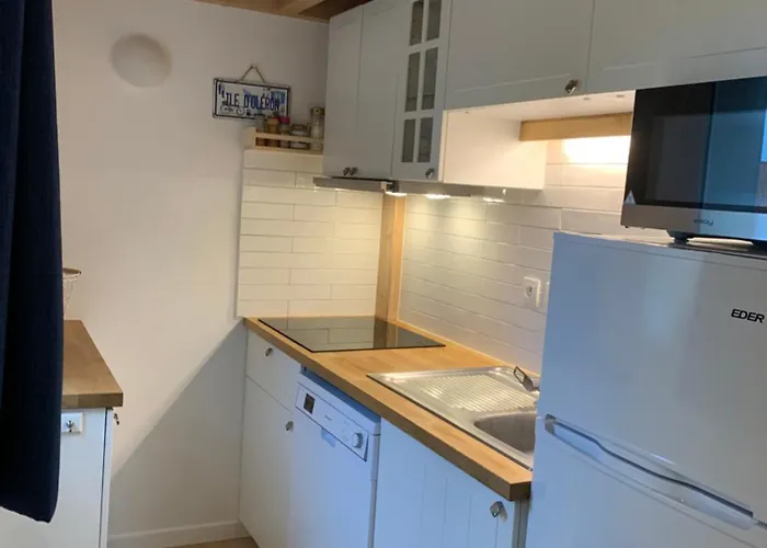 Maisonnette La Coti H5 Avec Piscine Interieure Chauffee, A 400 M De La Plage Et Menage De Fin Sejour Compris
