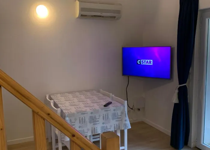 Maisonnette La Coti H5 Avec Piscine Interieure Chauffee, A 400 M De La Plage Et Menage De Fin Sejour Compris